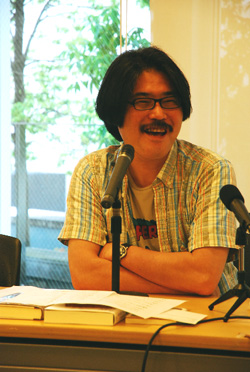 岡崎さん