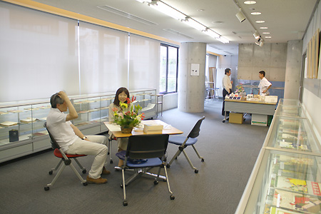 東京古書会館